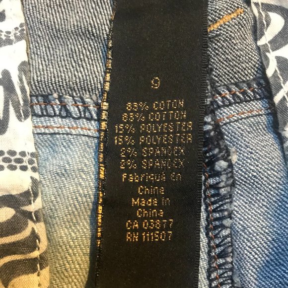 Cute patchwork style short shorts - Picture 3 of 5